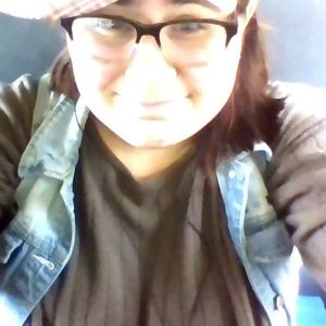 Meet your Posher, Makayla